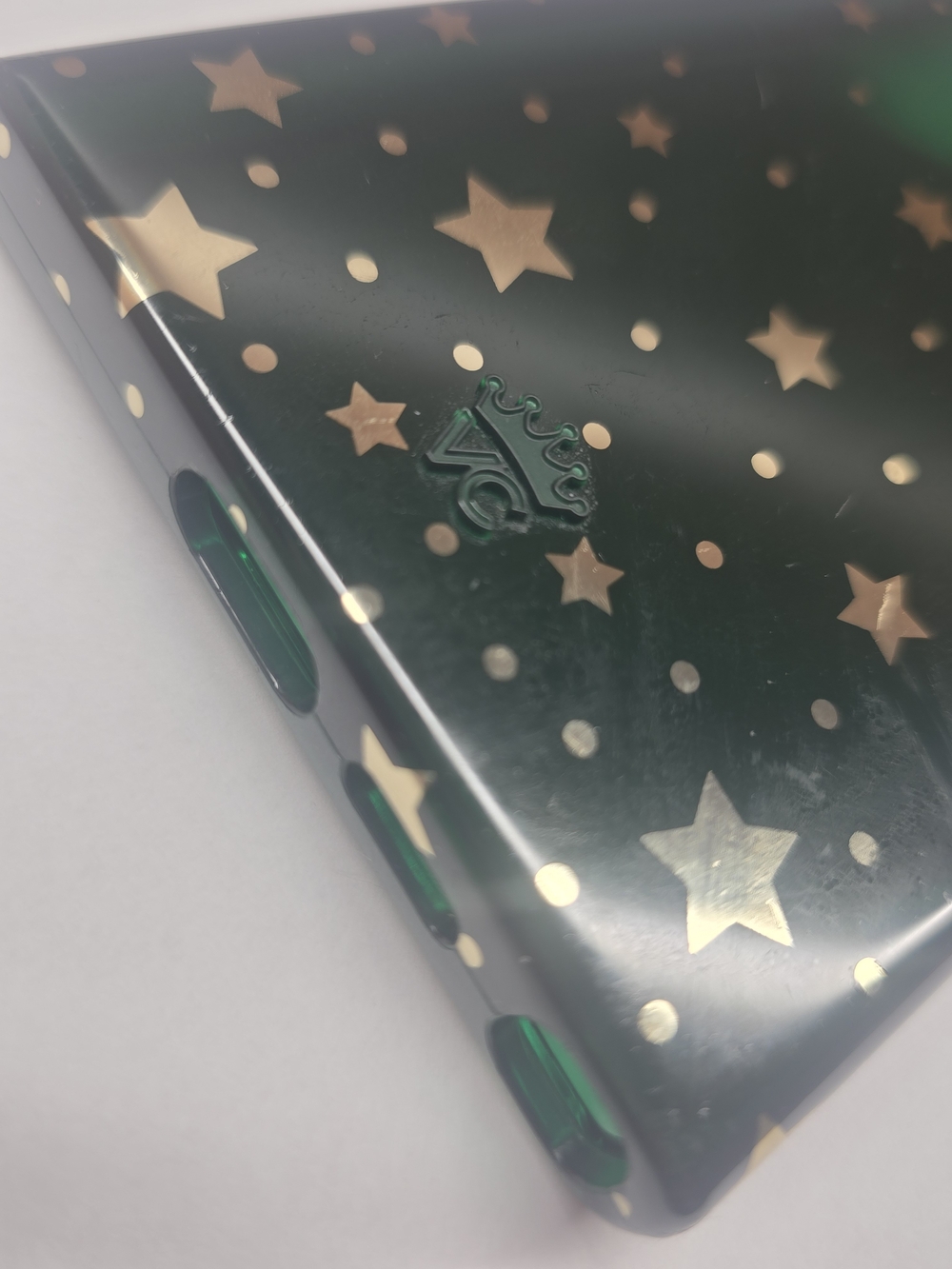 S24 Ultra Velvet Caviar Evergreen Stars Phone Case